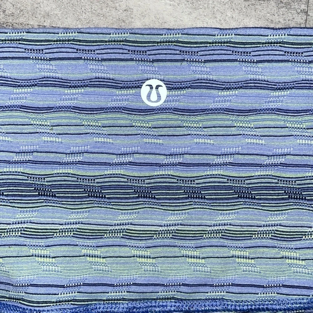 Lululemon Athletica Women's Boogie Shorts Roll Down Waist Space Dye Blue Size 4